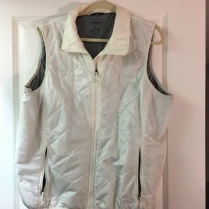 Like new llbean lightweight vest